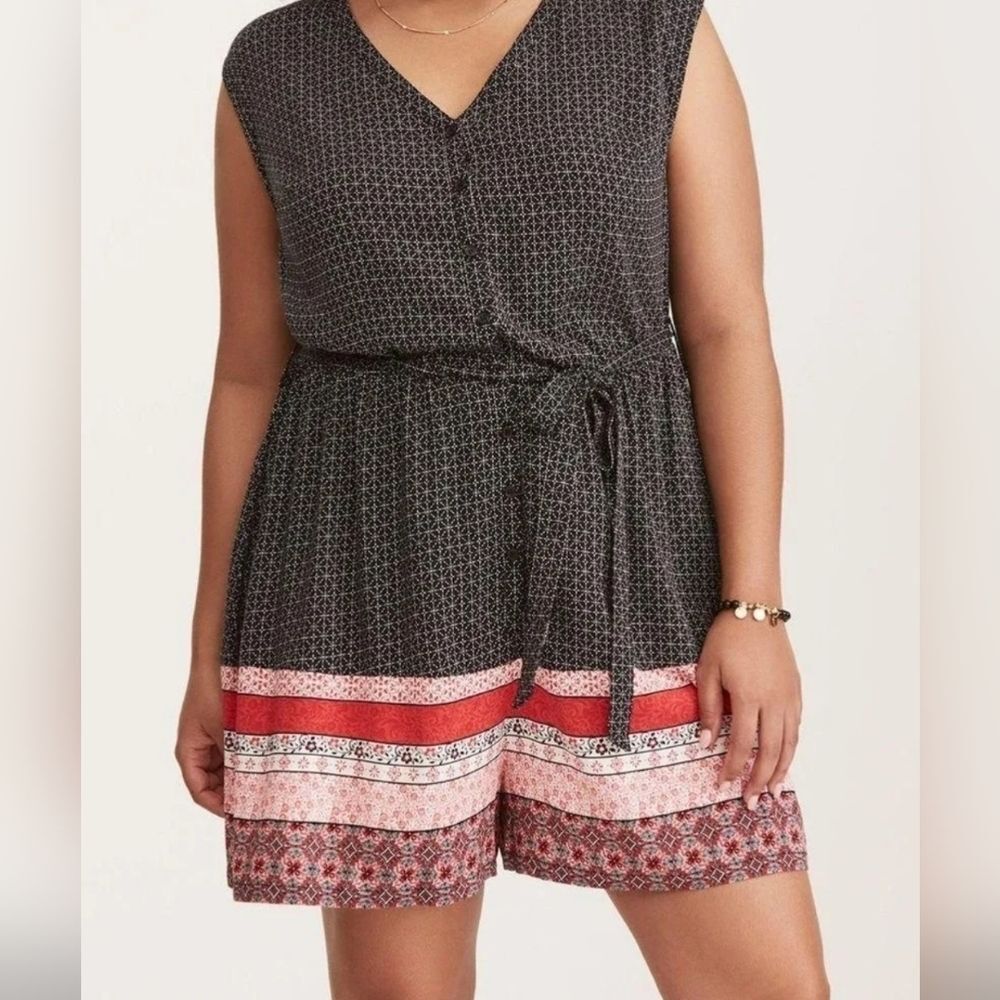 Torrid Border Print Challis Button Front Romper 6… - image 1